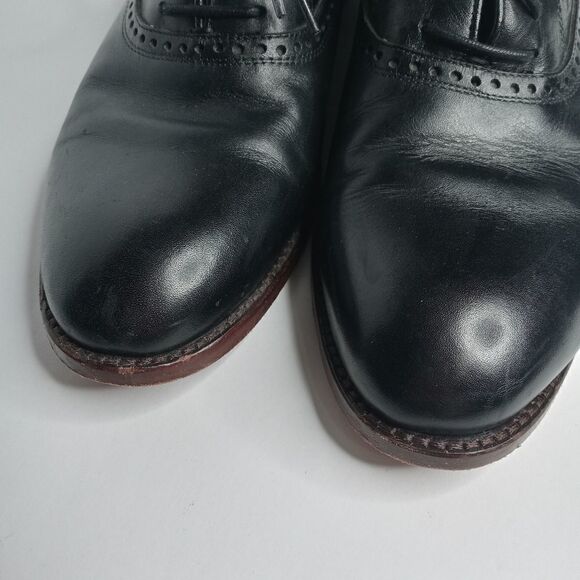 Prada dress shoes 